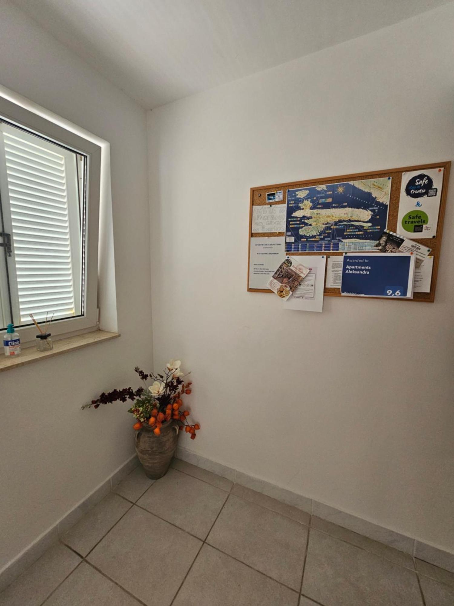 Apartments Aleksandra راب المظهر الخارجي الصورة