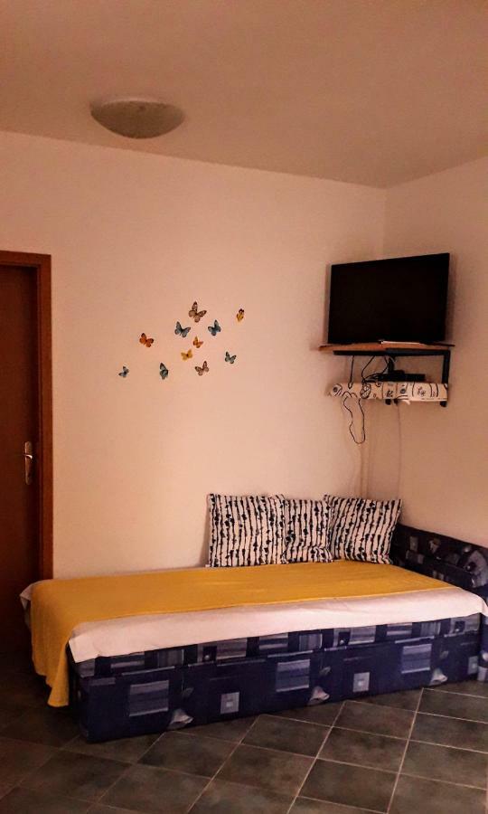 Apartments Aleksandra راب المظهر الخارجي الصورة